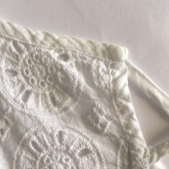 Derek Heart Women’s White Top Sleeveless 100% Cotton Size Medium - Picture 9 of 12